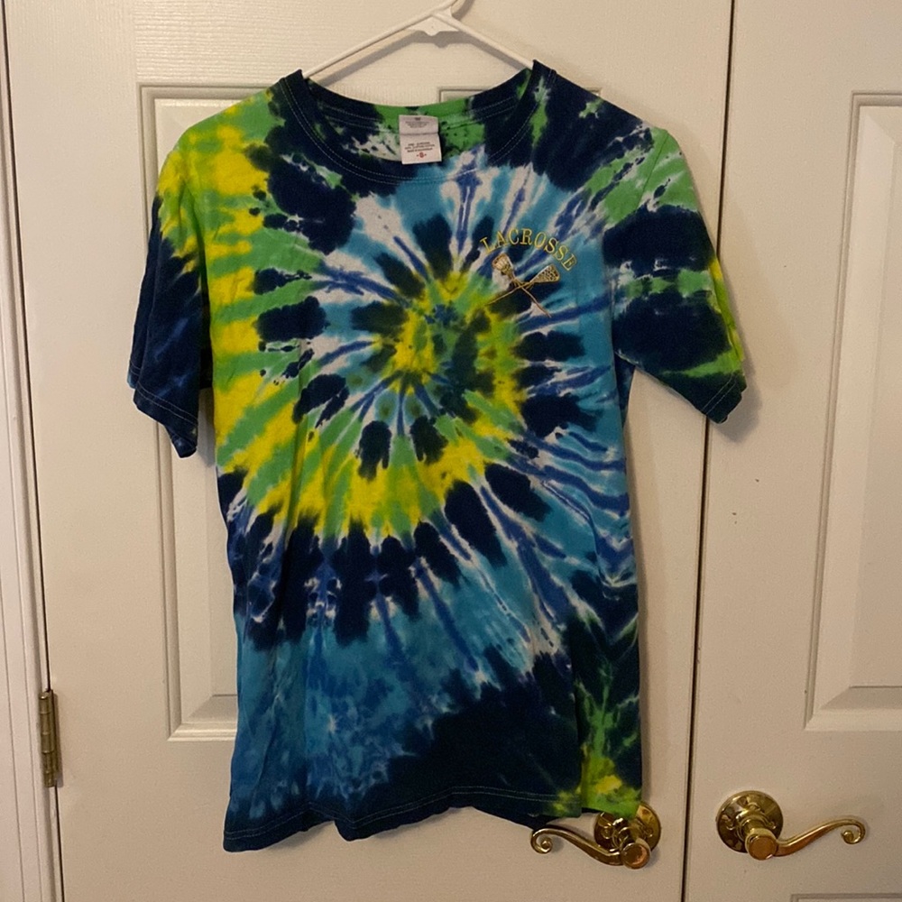 women’s tie dye lacrosse t-shirt